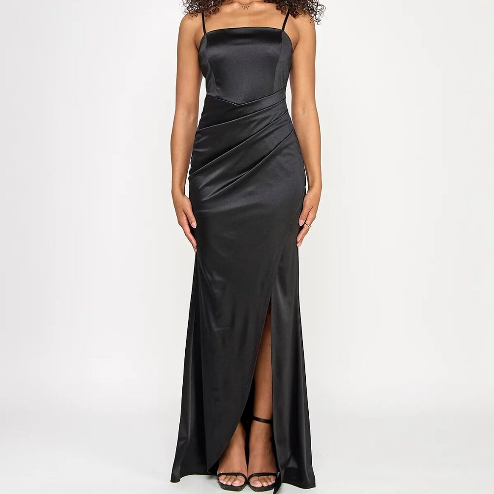 Emerald Sundae Black pleated gown size small